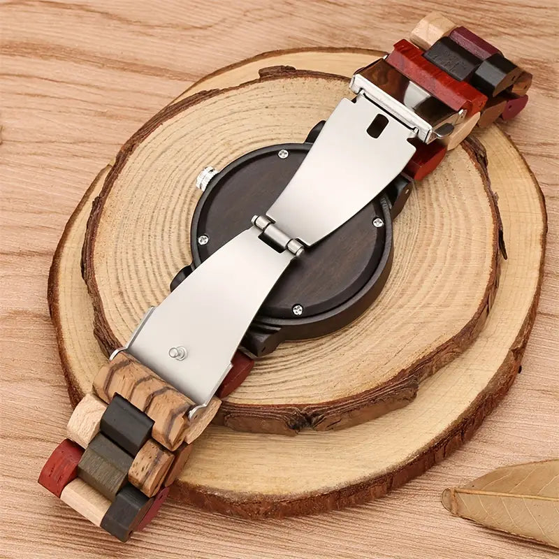 Timber Elegance: Luxury Wood Wristwatch